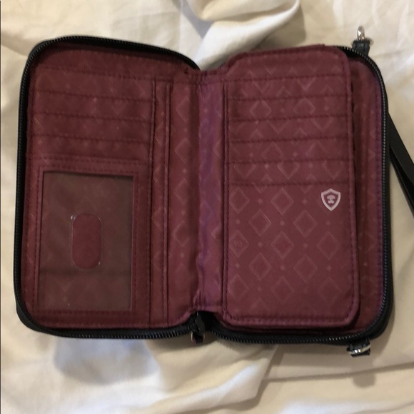 Wallet - Picture 2 of 5